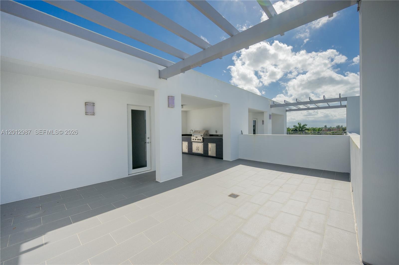 CONTEMPO TOWNHOMES - Residential