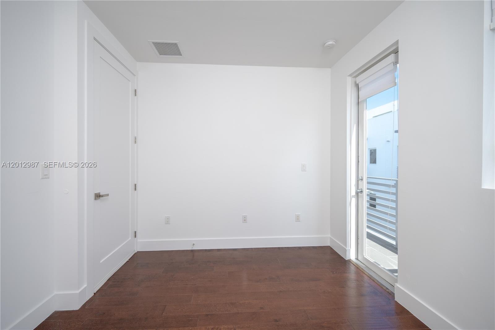 CONTEMPO TOWNHOMES - Residential