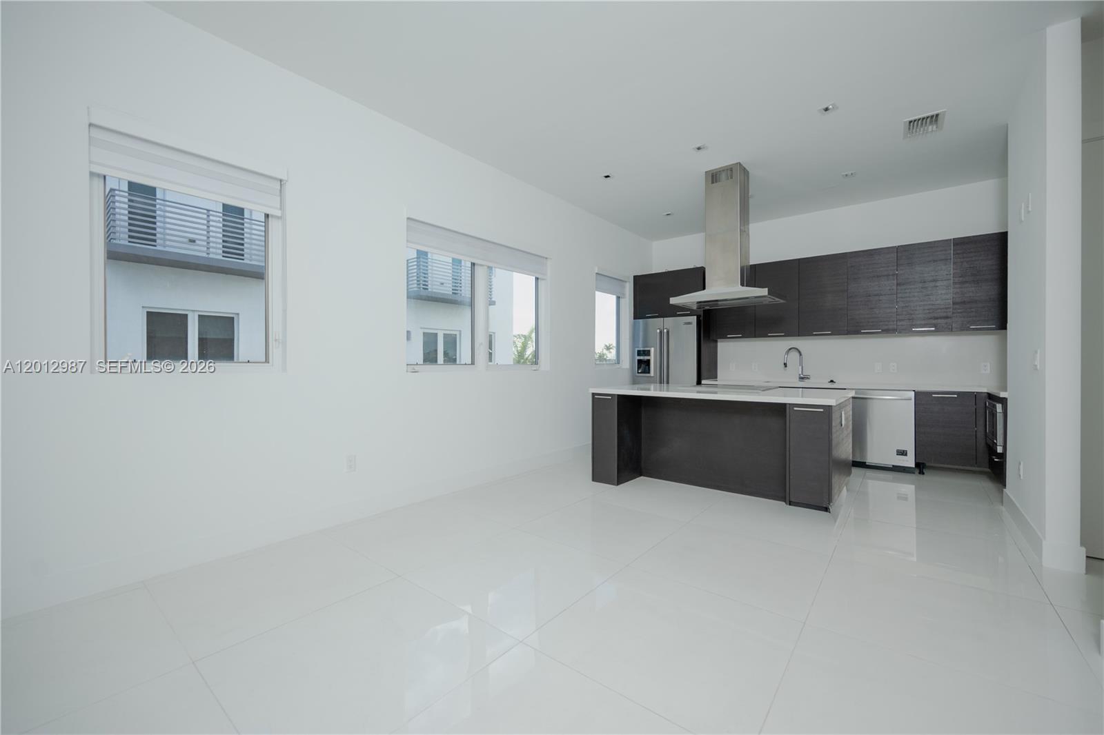 CONTEMPO TOWNHOMES - Residential