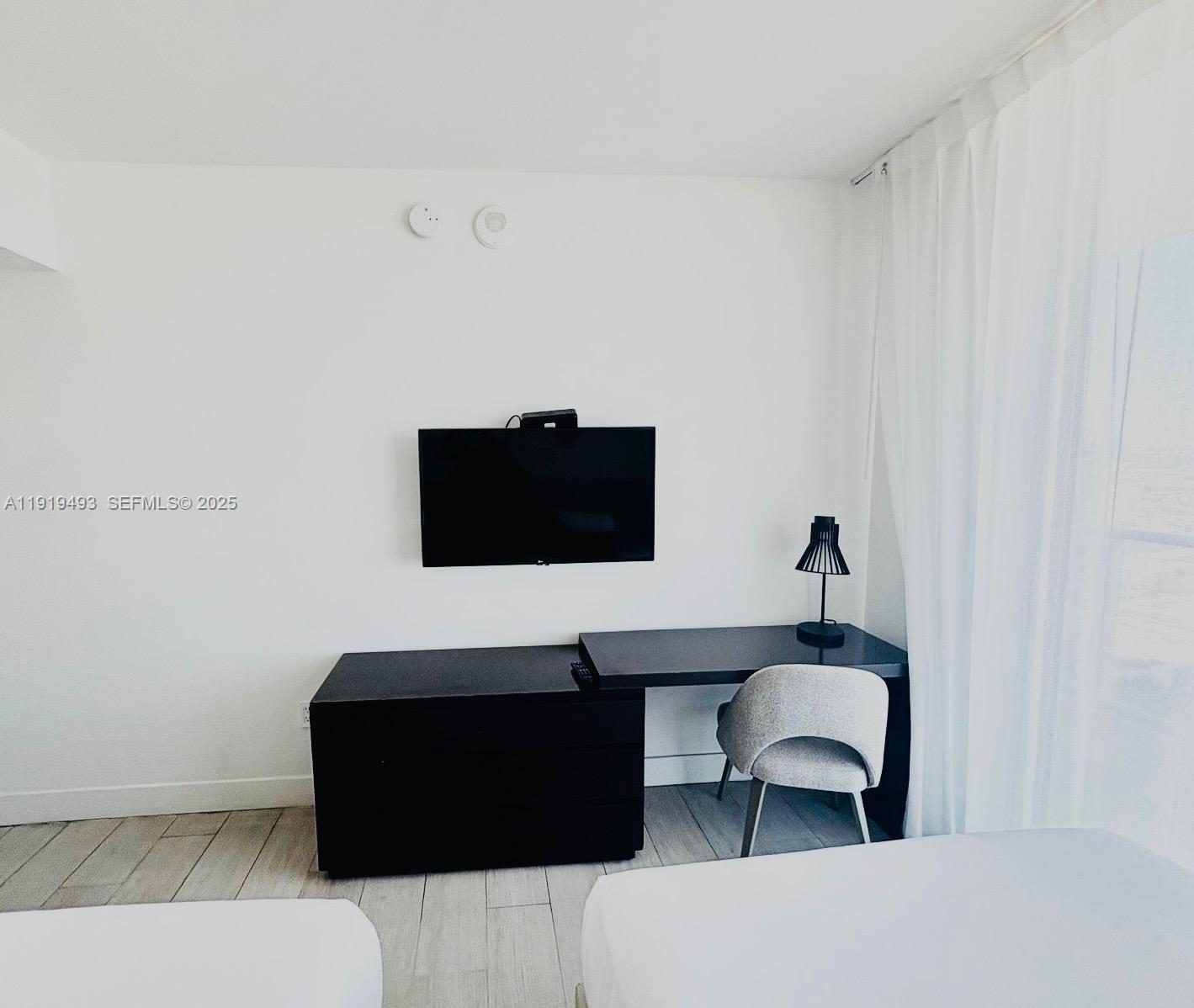 4010 SOUTH OCEAN CONDO - Residential