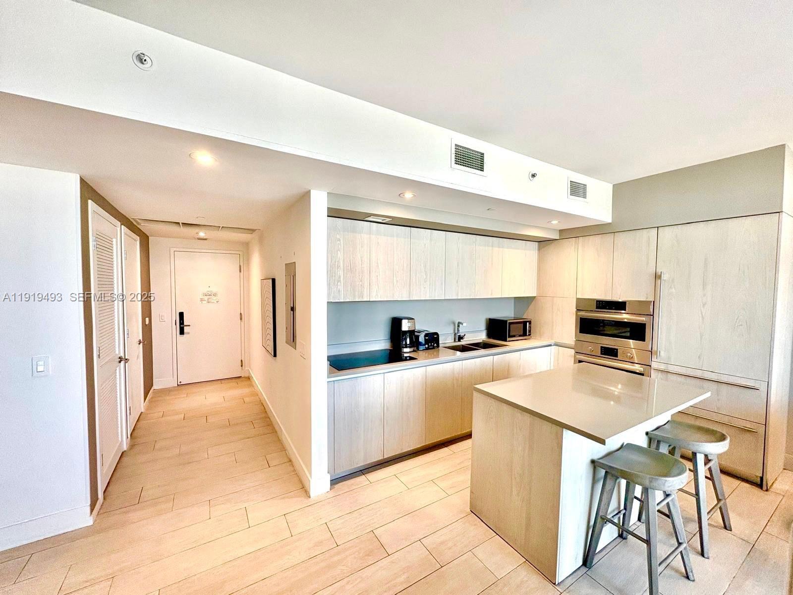 4010 SOUTH OCEAN CONDO - Residential