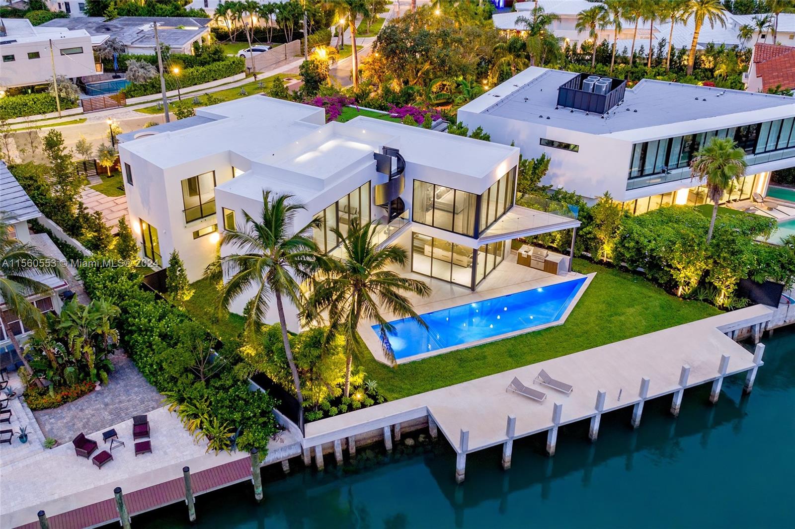 Property for Sale at 3172 N Bay Rd, Miami Beach, Miami-Dade County, Florida - Bedrooms: 6 
Bathrooms: 6  - $11,990,000