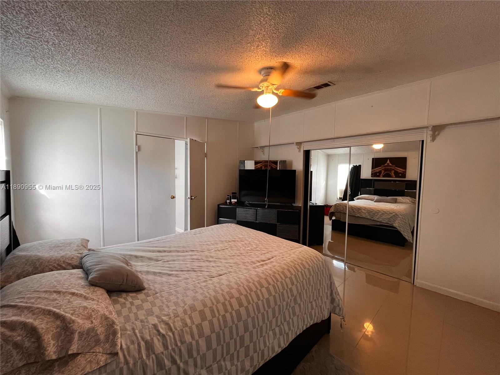 TROPICAL MOBILE HOME ESTA - Residential