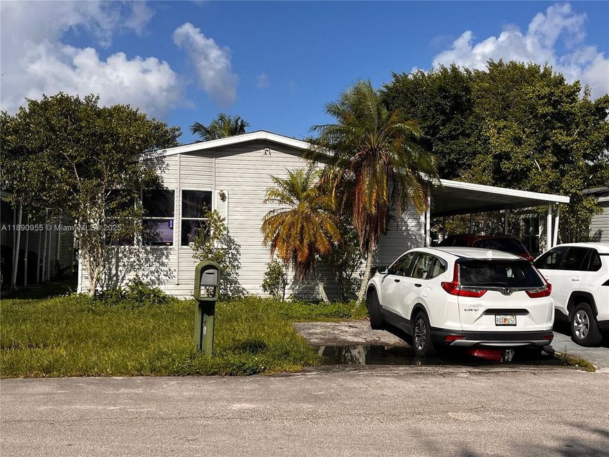 Fantastic Investment Opportunity in Davie! This unique 4-bed, 2-bath mobile home is a rare find with amazing income potential. The property is currently configured as a main 2-bedroom, 1-bath home plus two separate rented efficiencies, sharing a bathroom.

Whether you're looking to live in the main unit and generate passive income, or rent out all three units for maximum cash flow, this property delivers flexibility and strong returns. Each efficiency is already rented, making it a turnkey investment with immediate rental income.

Located in a quiet and convenient area of Davie, close to highways, shopping, and schools. No HOA. Plenty of parking space and a spacious yard.

Investor or homeowner, this property is a smart move! Schedule your showing today!
