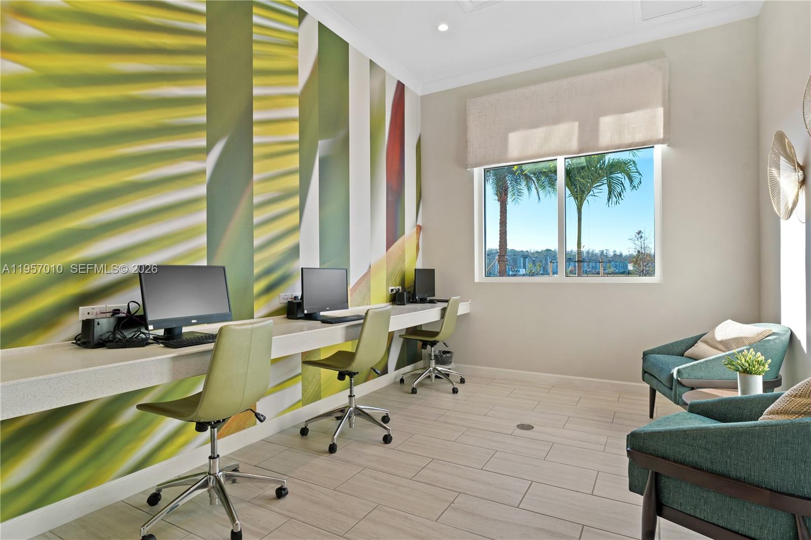 THE TERRACES AT STOREY LA - Residential