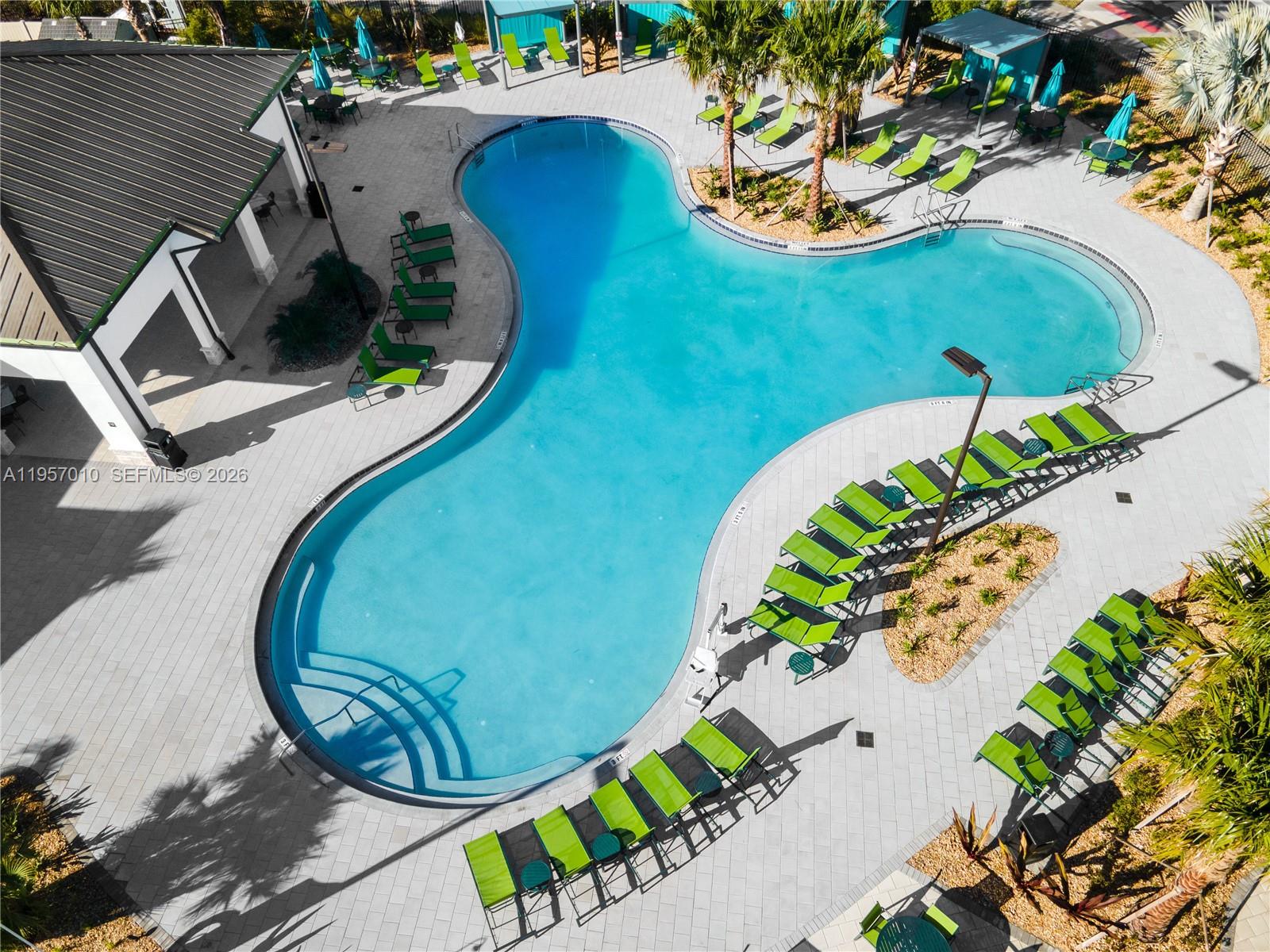 THE TERRACES AT STOREY LA - Residential