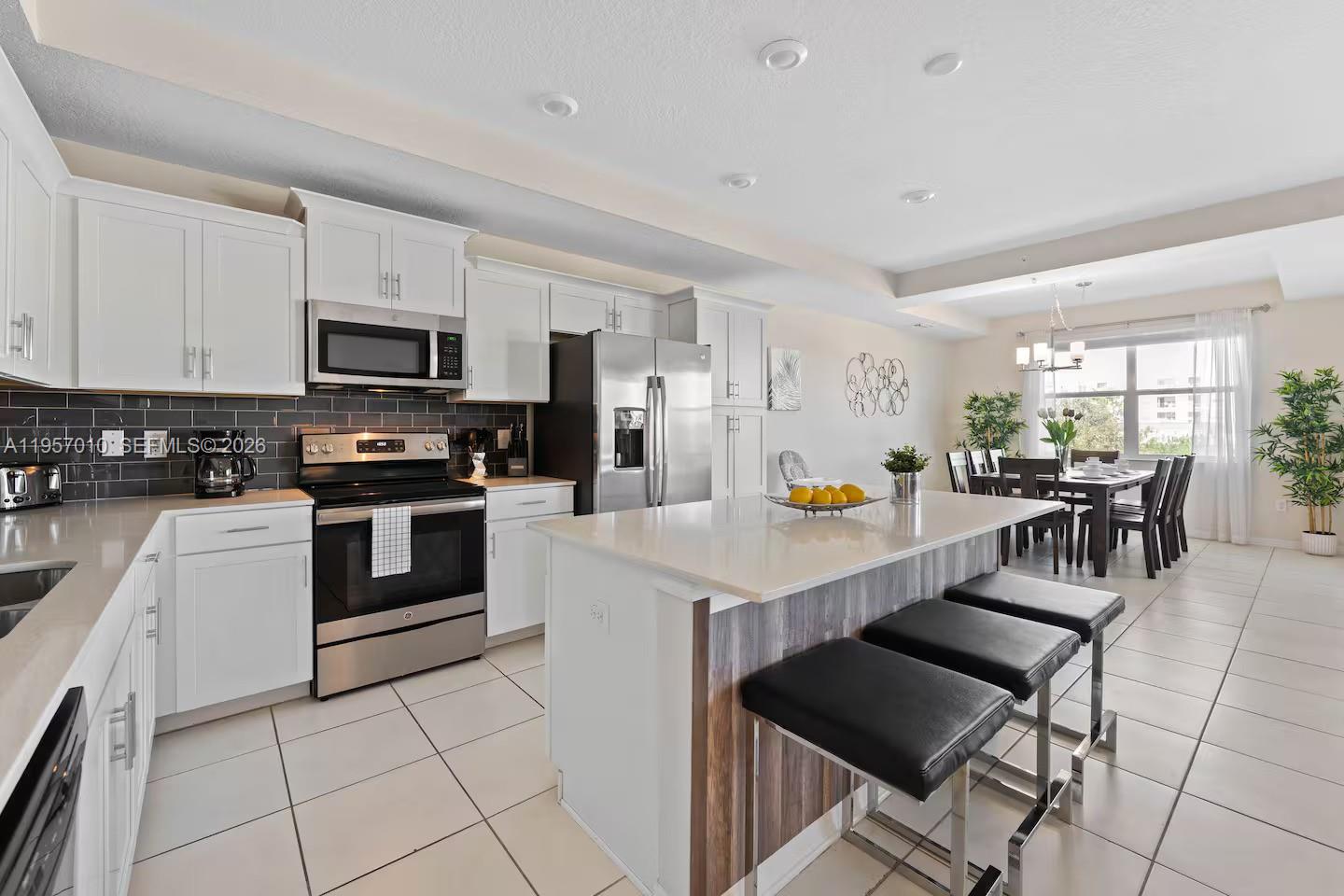 THE TERRACES AT STOREY LA - Residential