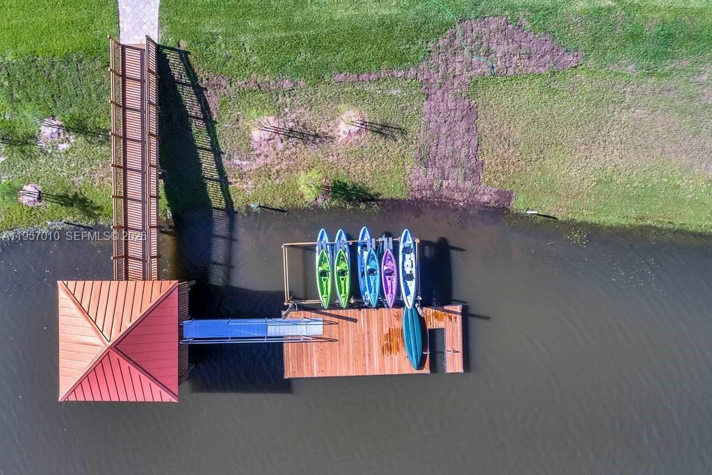 THE TERRACES AT STOREY LA - Residential