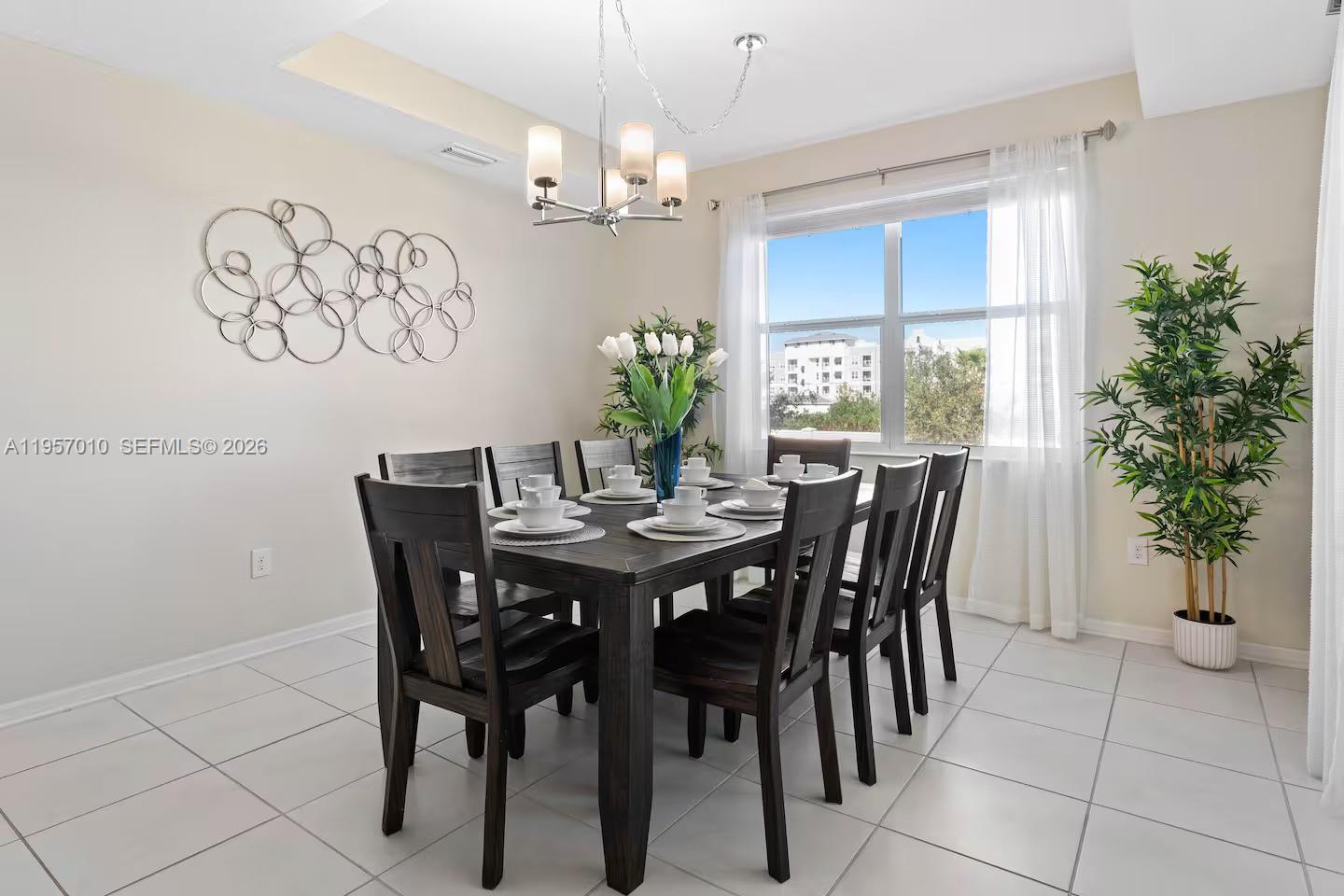 THE TERRACES AT STOREY LA - Residential