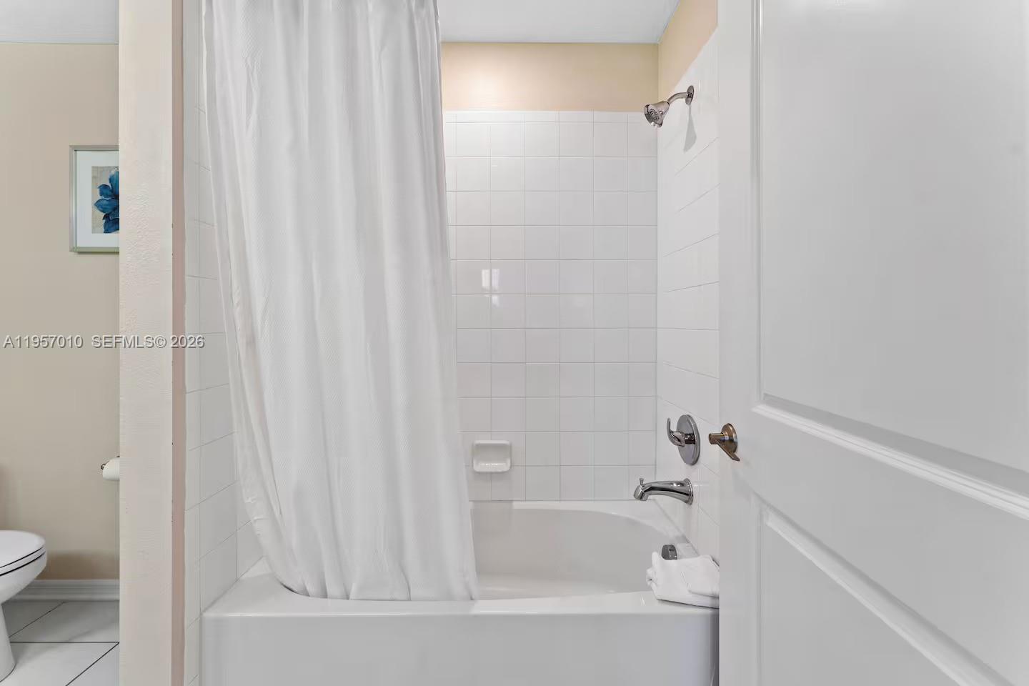 THE TERRACES AT STOREY LA - Residential