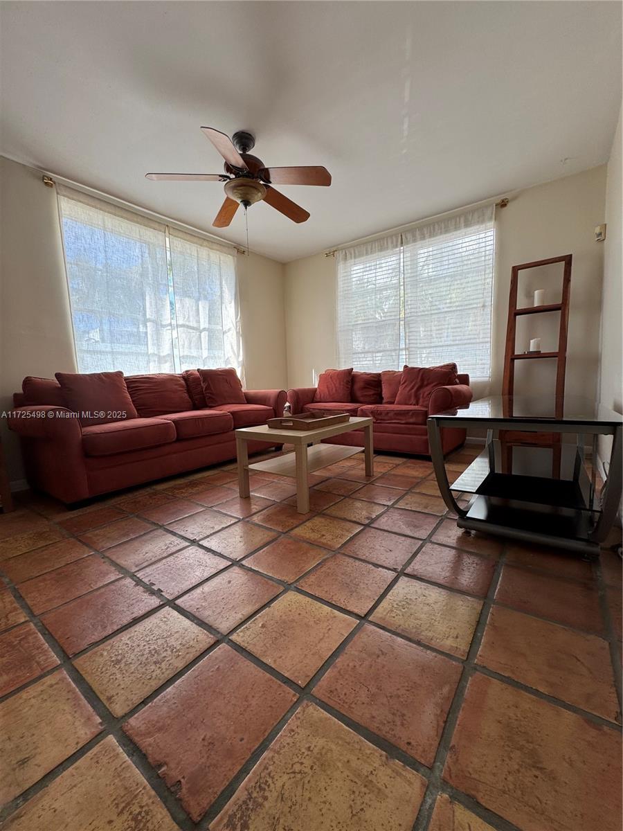 THE DRAKE CONDO - Residential