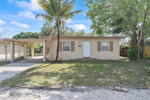 1496 SW 30th Ter Fort Lauderdale FL 33312