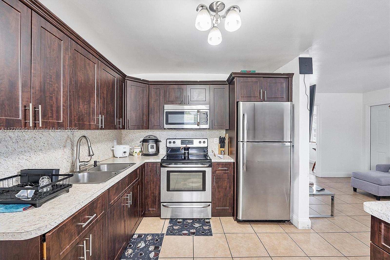 1496 SW 30th Ter