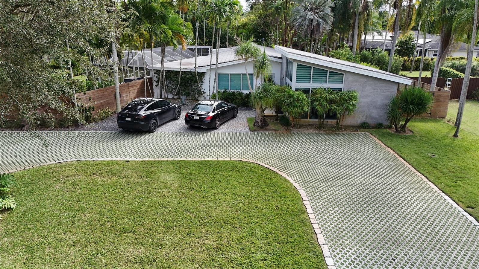 COLETOWN ACRES - Residential