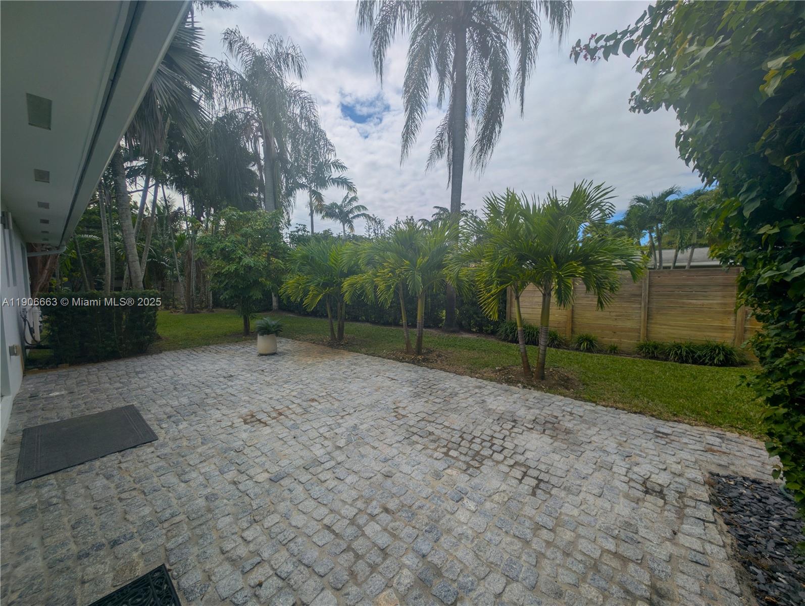 COLETOWN ACRES - Residential