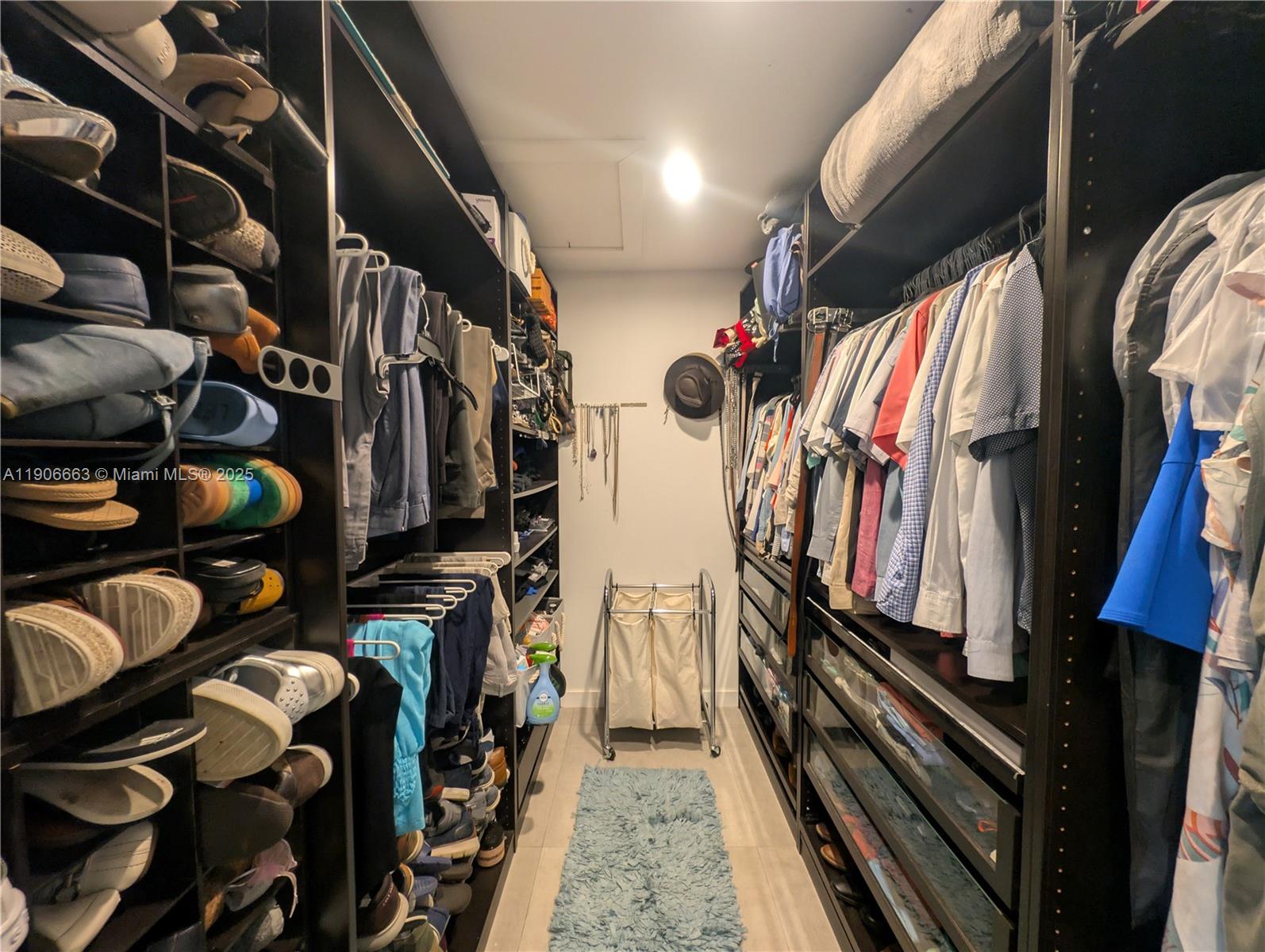 COLETOWN ACRES - Residential