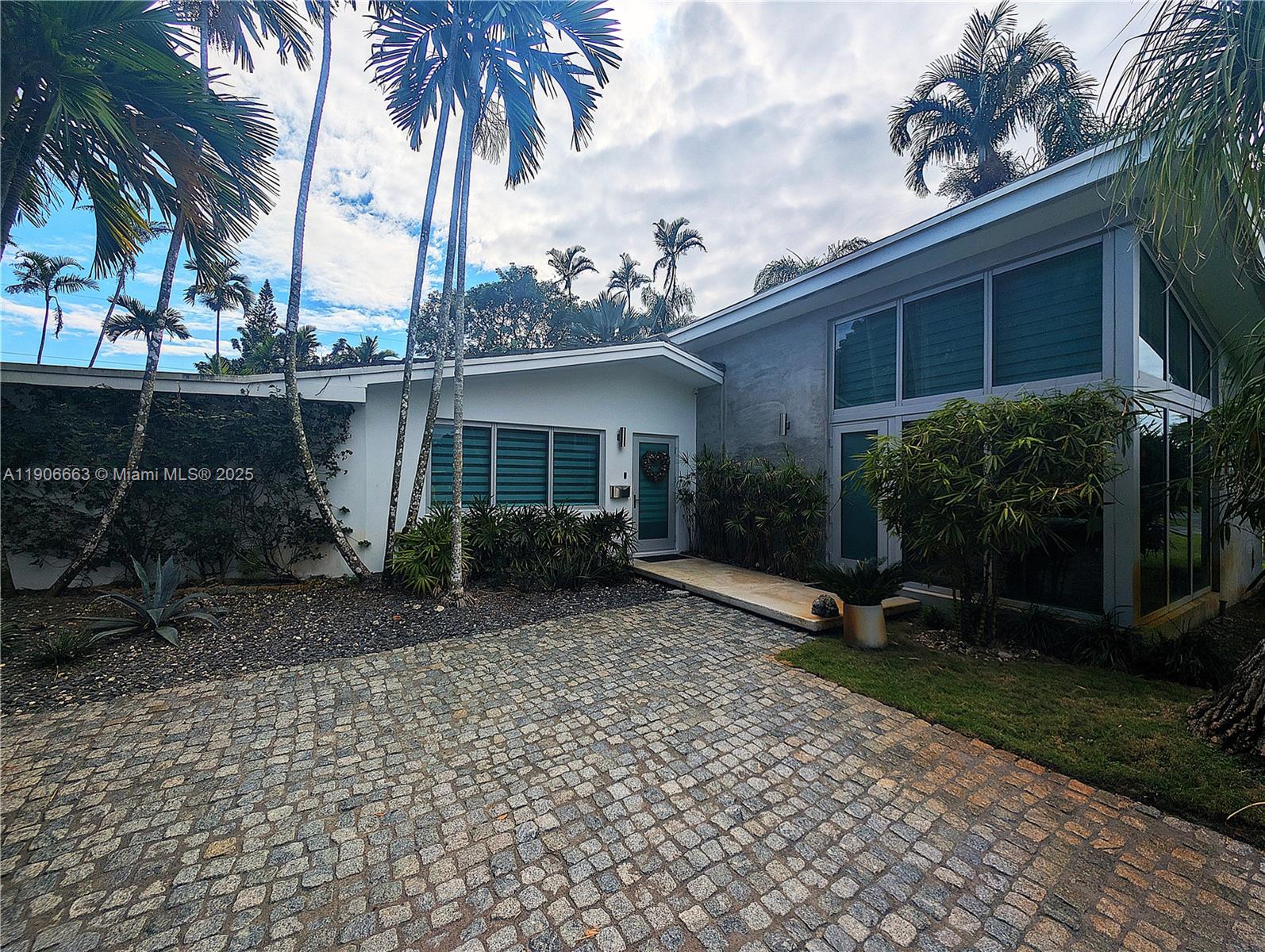 COLETOWN ACRES - Residential