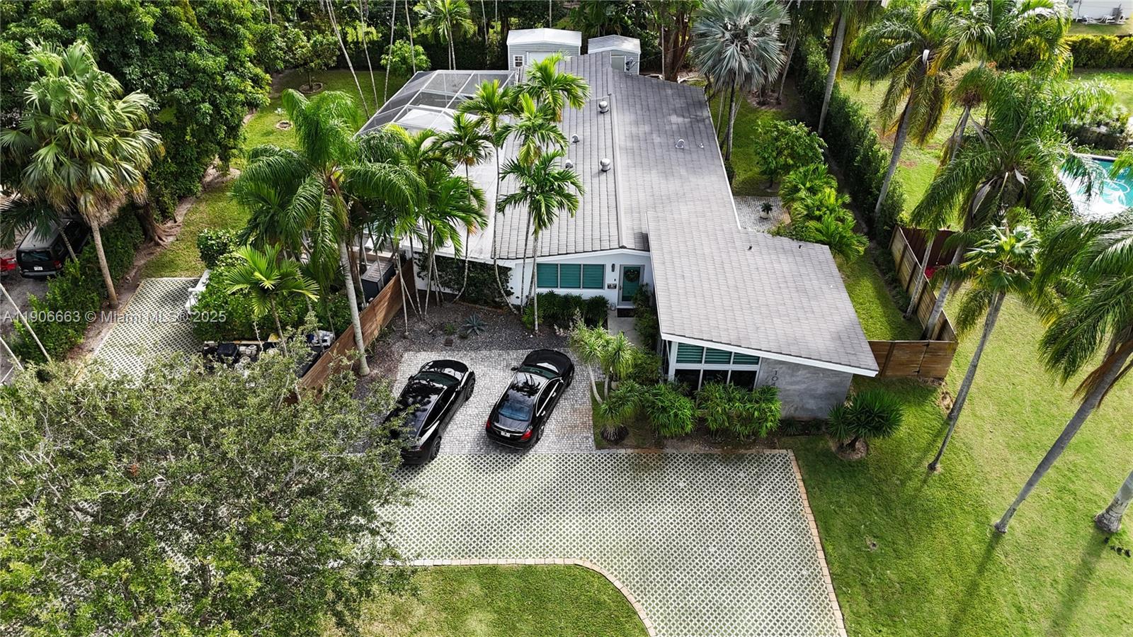 COLETOWN ACRES - Residential