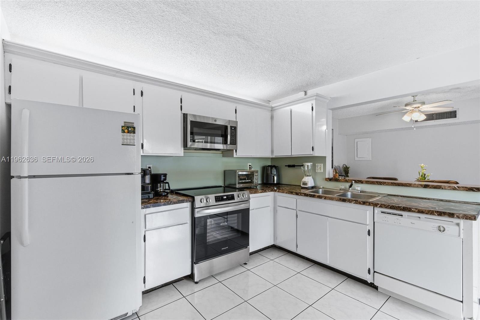 OASIS CONDO NO 2 - Residential