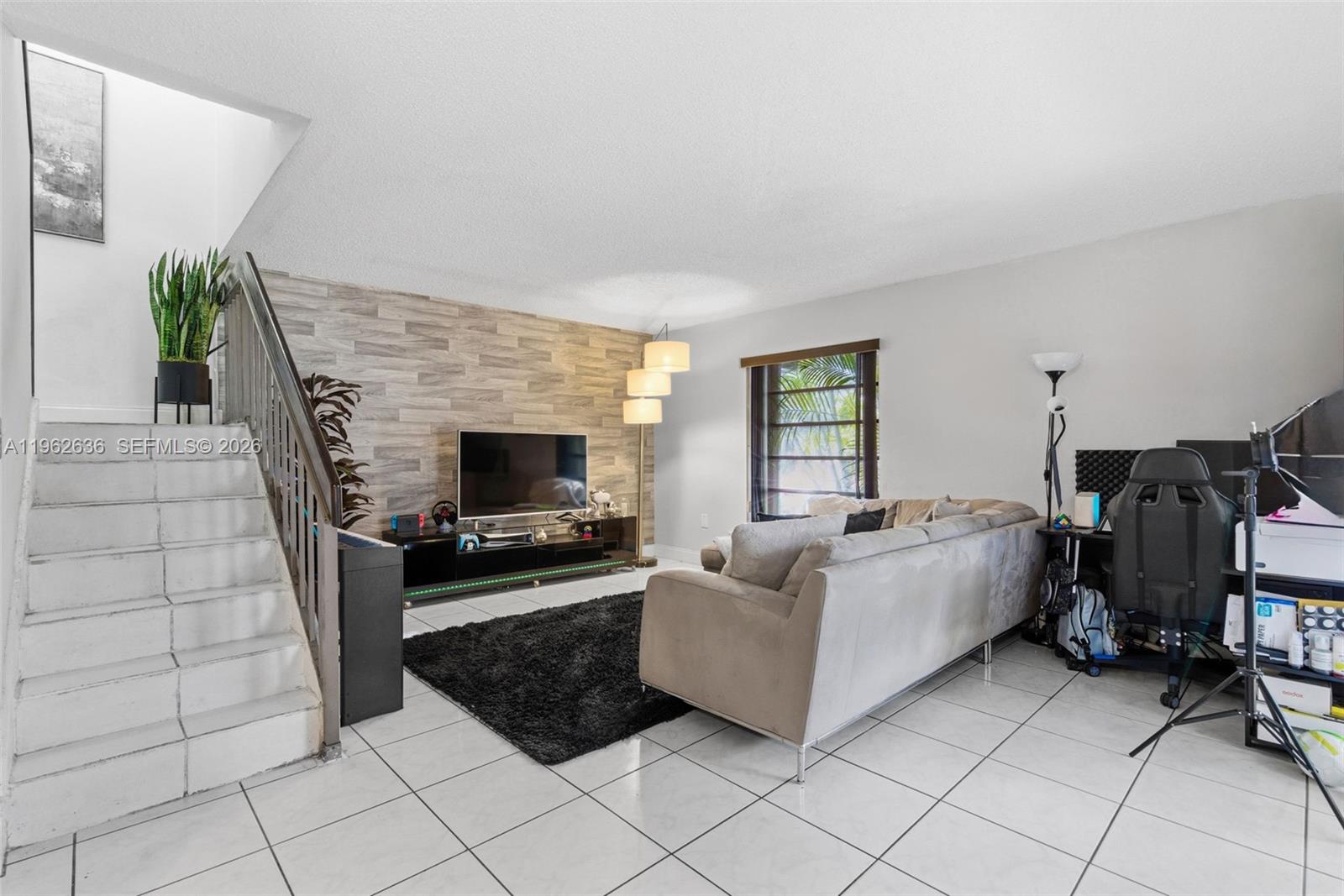 OASIS CONDO NO 2 - Residential