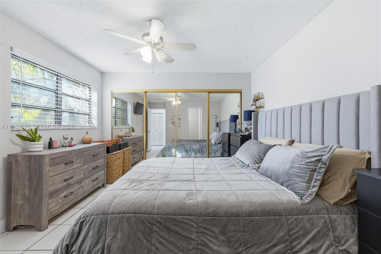 OASIS CONDO NO 2 - Residential