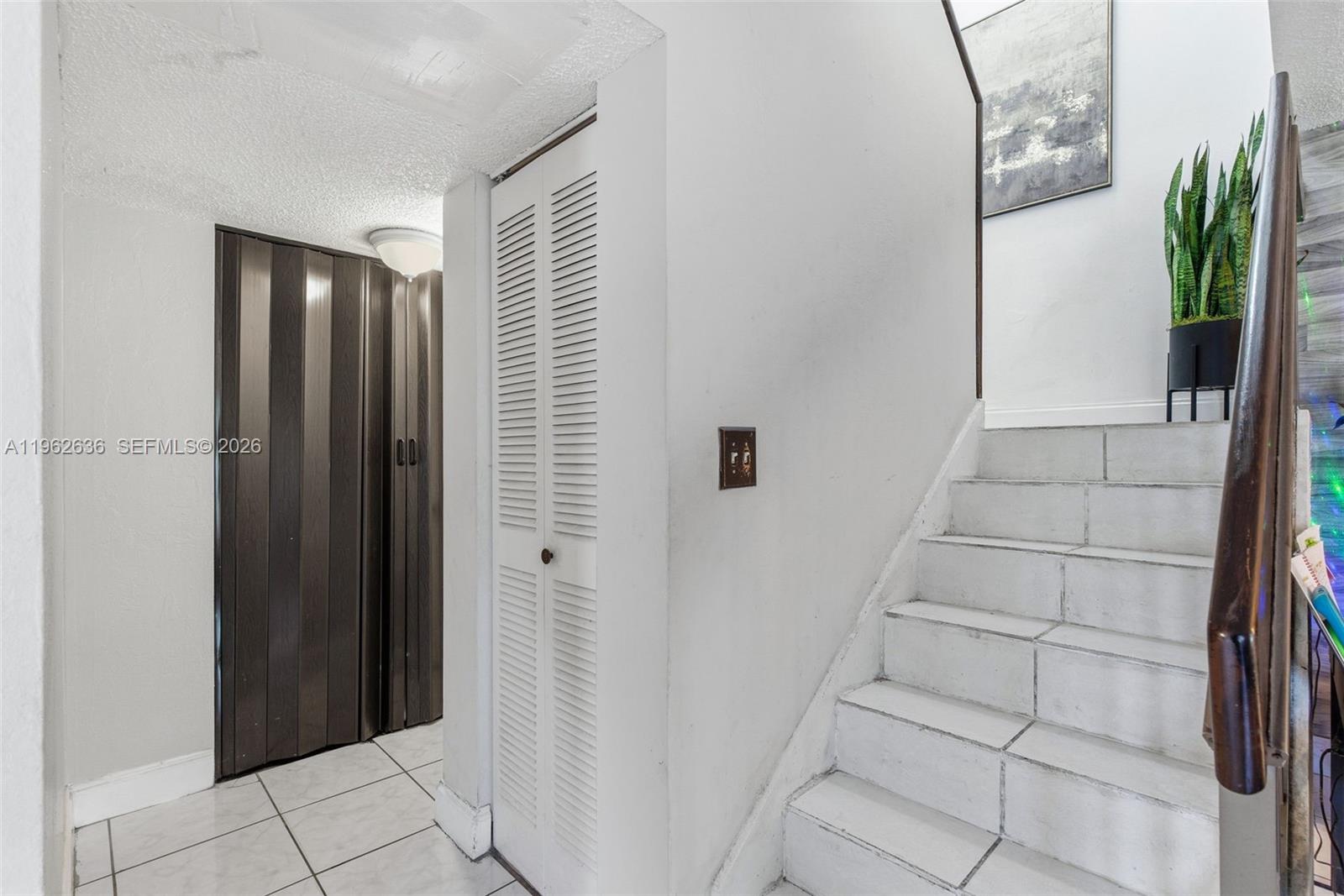 OASIS CONDO NO 2 - Residential