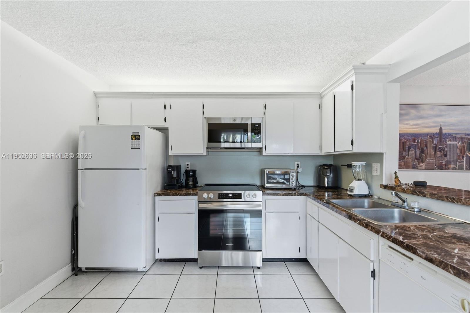 OASIS CONDO NO 2 - Residential