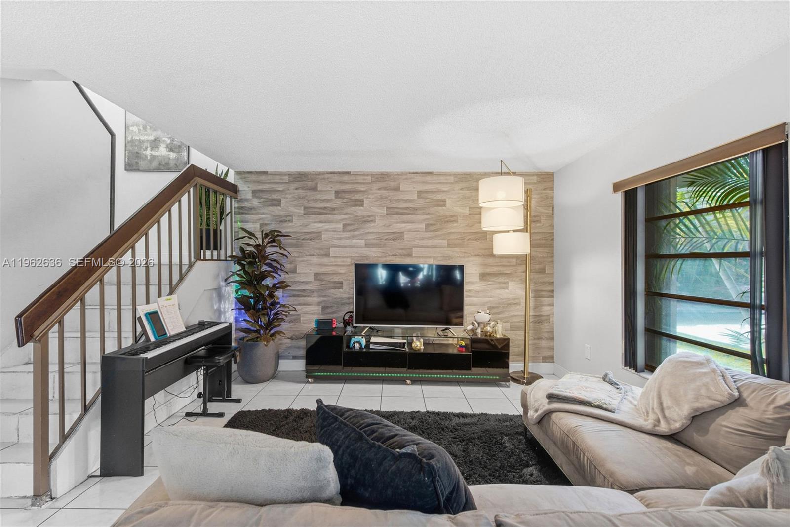 OASIS CONDO NO 2 - Residential