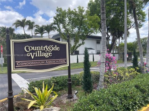 19055 NW 62nd Ave 205 Hialeah FL 33015