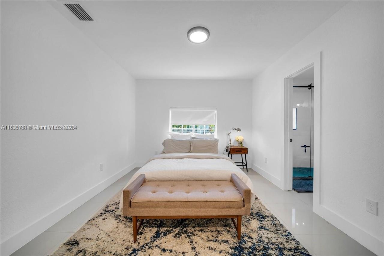 GRIFFING BISCAYNE PK EST - Residential Income