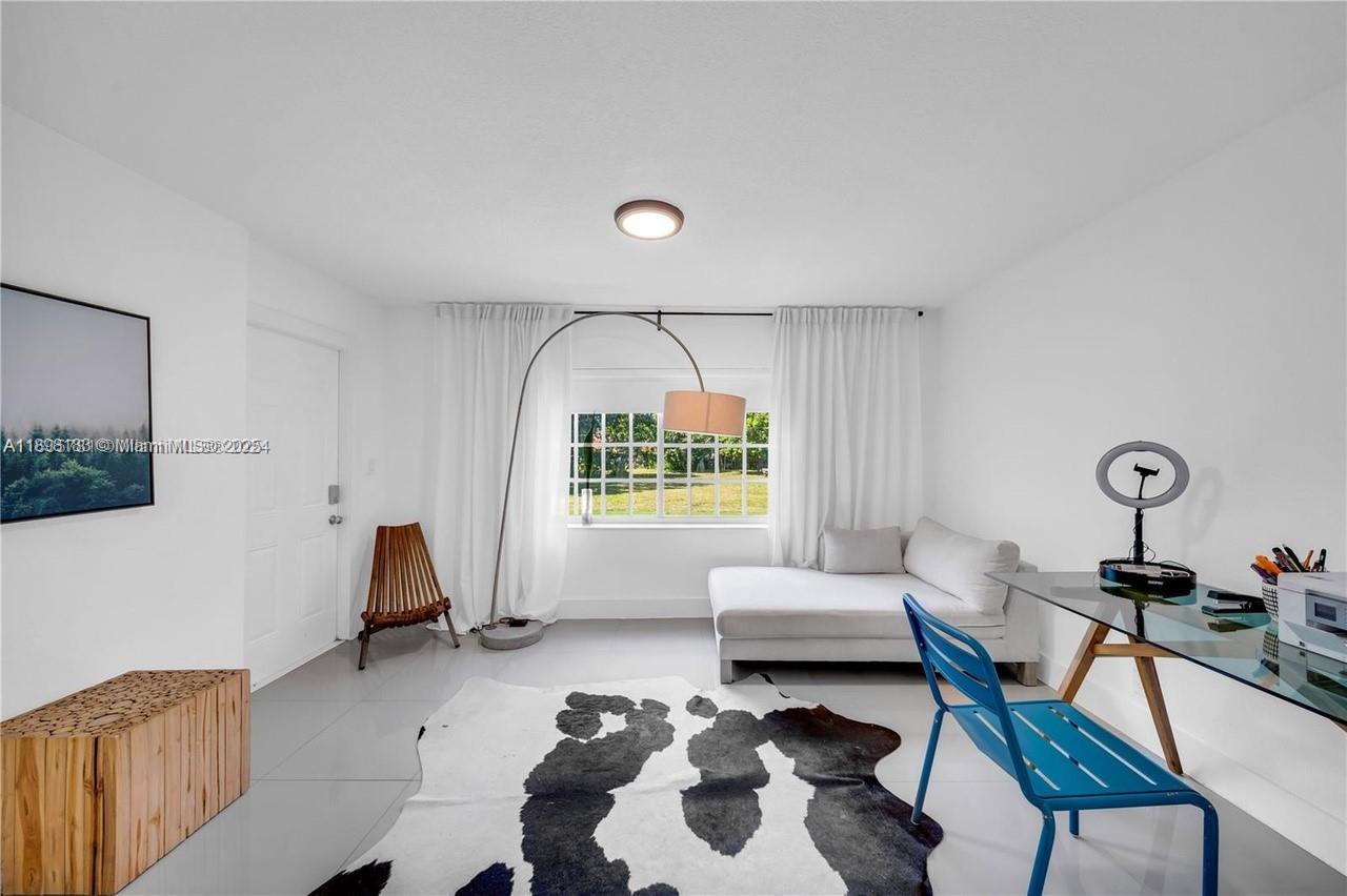 GRIFFING BISCAYNE PK EST - Residential Income