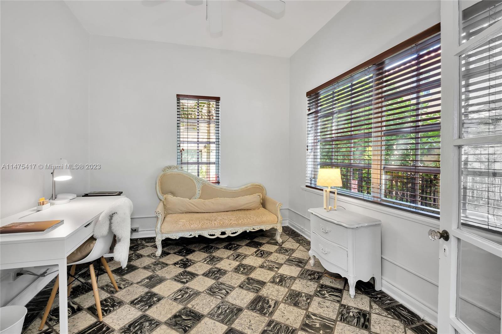 CORAL GABLES SEC B - Residential