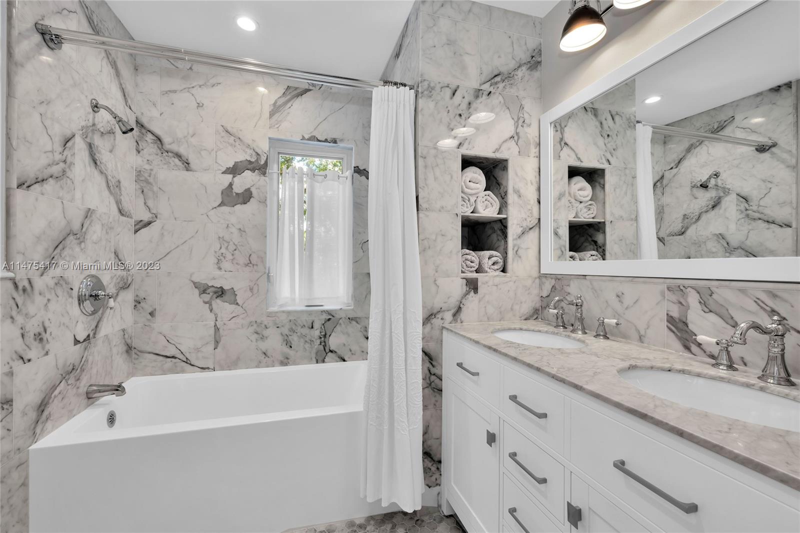 CORAL GABLES SEC B - Residential