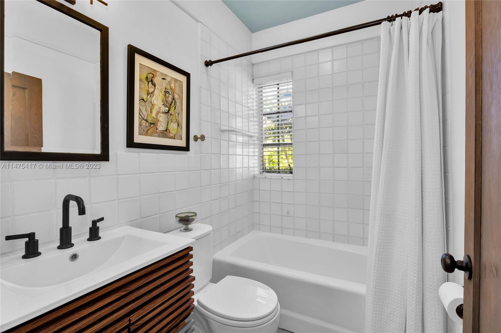 CORAL GABLES SEC B - Residential