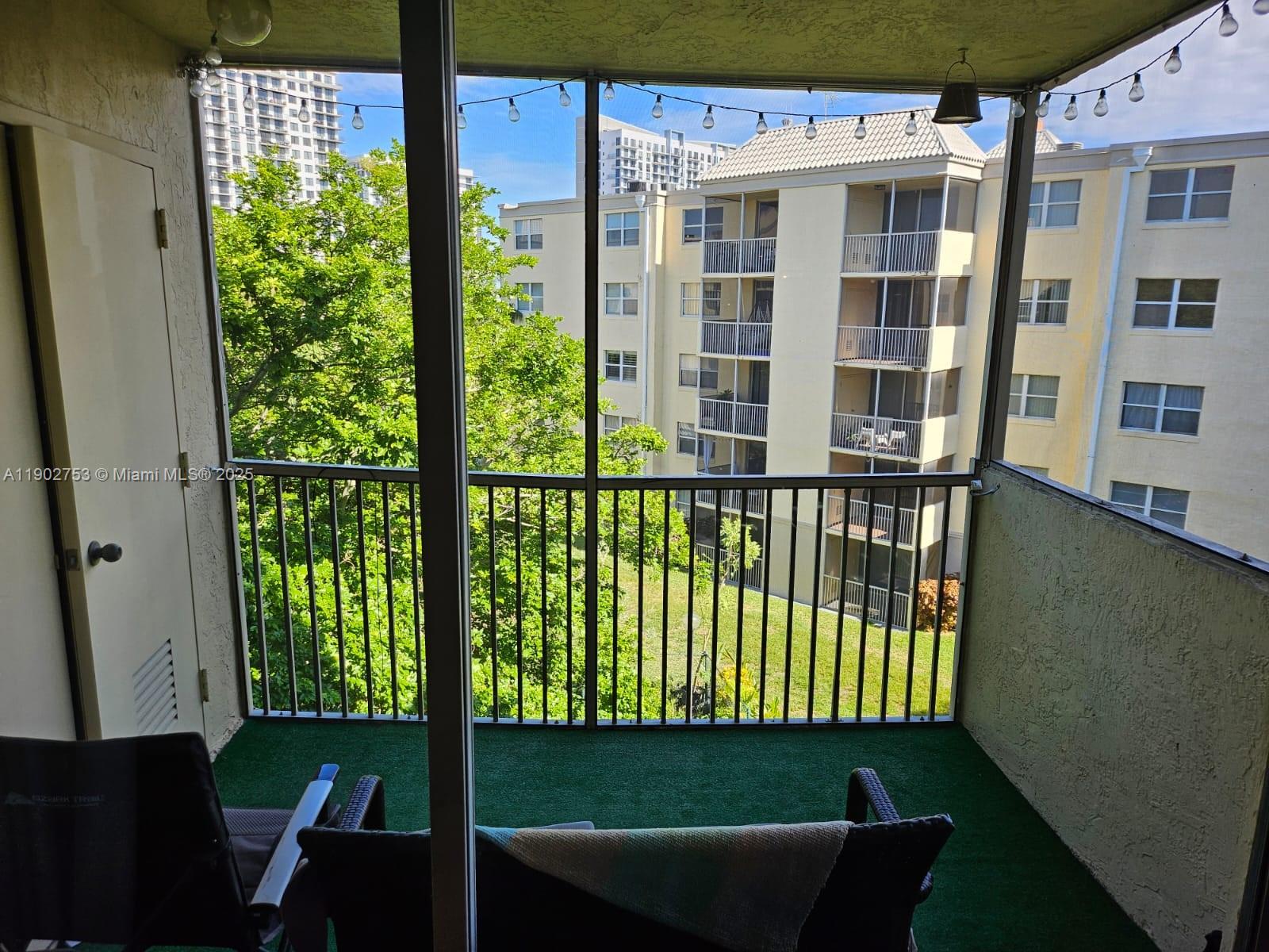 LAS VISTAS AT DORAL CONDO - Residential Lease