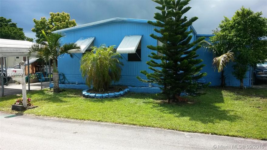 AFFORDABLE MANUFACTURED SINGLE FAMILY STARTER HOME.. GOOD FOR OWNER OCCUPANT WITH LARGE FAMILY, OR INVESTOR LOOKING TO RENT.  OPEN FLOOR PLAN WITH FORMAL LIVING AND DINING ROOMS, ROOMY KITCHEN, SEPARATE LAUNDRY ROOM, SPLIT FLOOR PLAN.  HUGE MASTER BEDROOM WITH DOUBLE CLOSETS.  NEWER A/C AND HOT WATER HEATER.  ROOF 10 YEARS OLD.  PARKING FOR VEHICLES, SPACIOUS FENCED CORNER LOT.  WALK TO SCHOOLS, SHOPPING AND TRANSPORTATION...NO ASSOCIATION FEES AND PROPERTY LAND IS OWNER OWNED!!!!!!