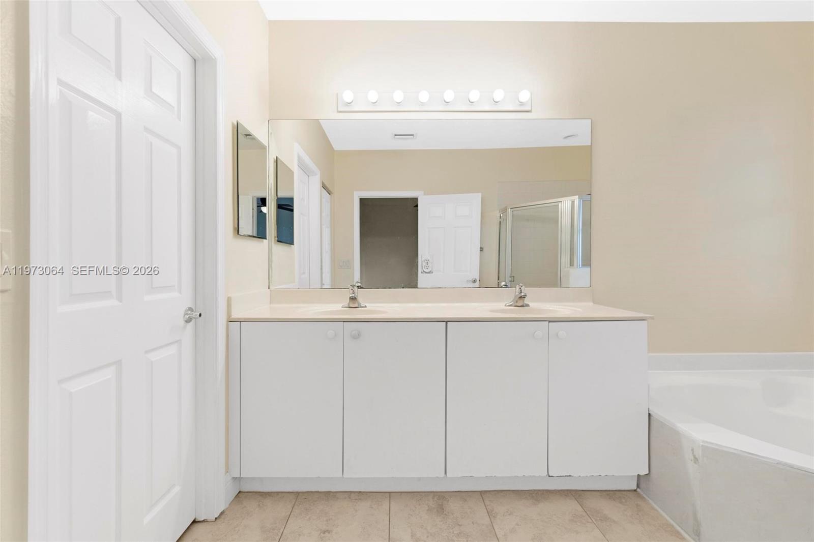 MURANO AT HAMPTON PARK NO - Residential