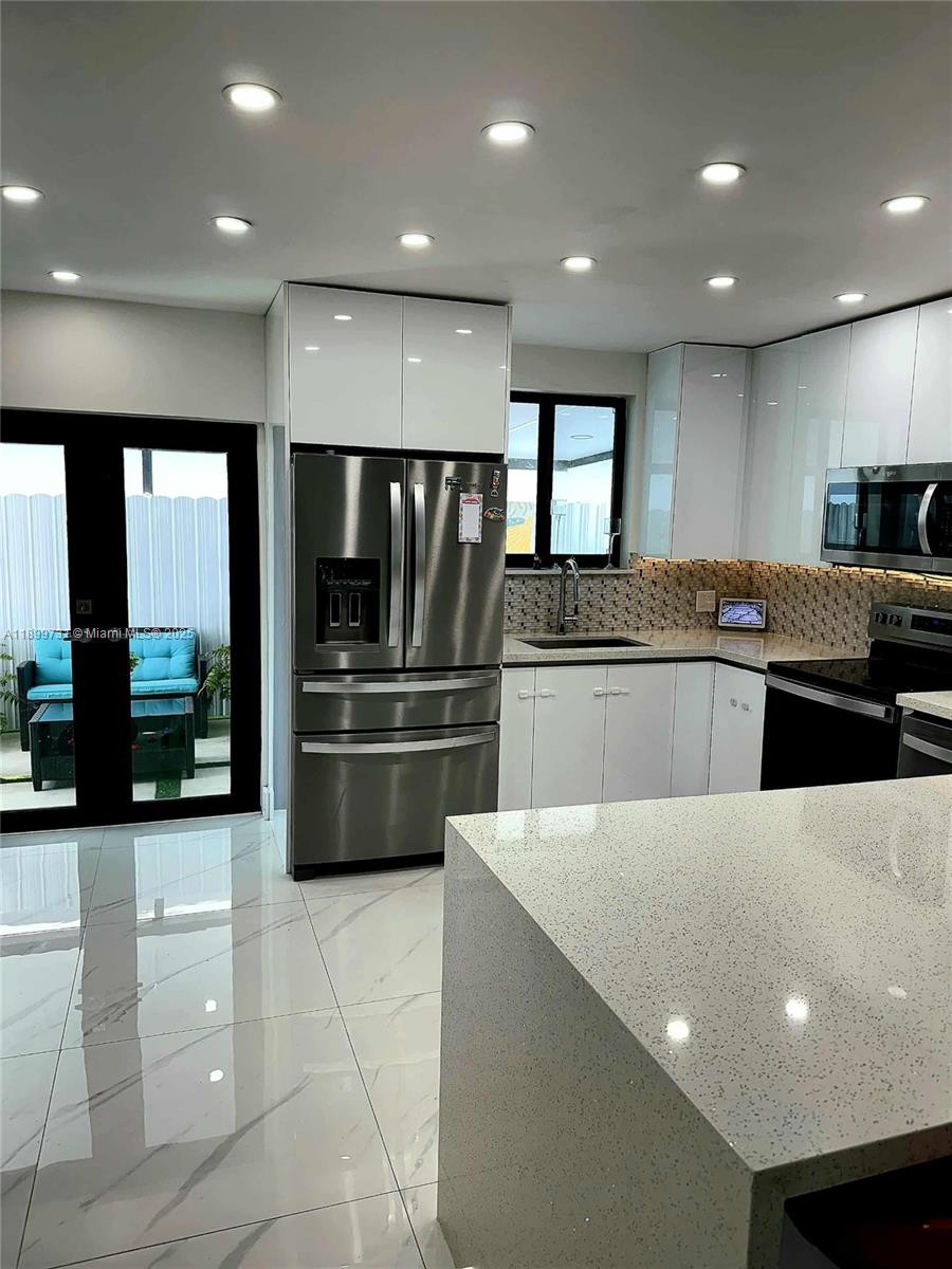 LIME GROVE ESTATES SEC 2 - Residential