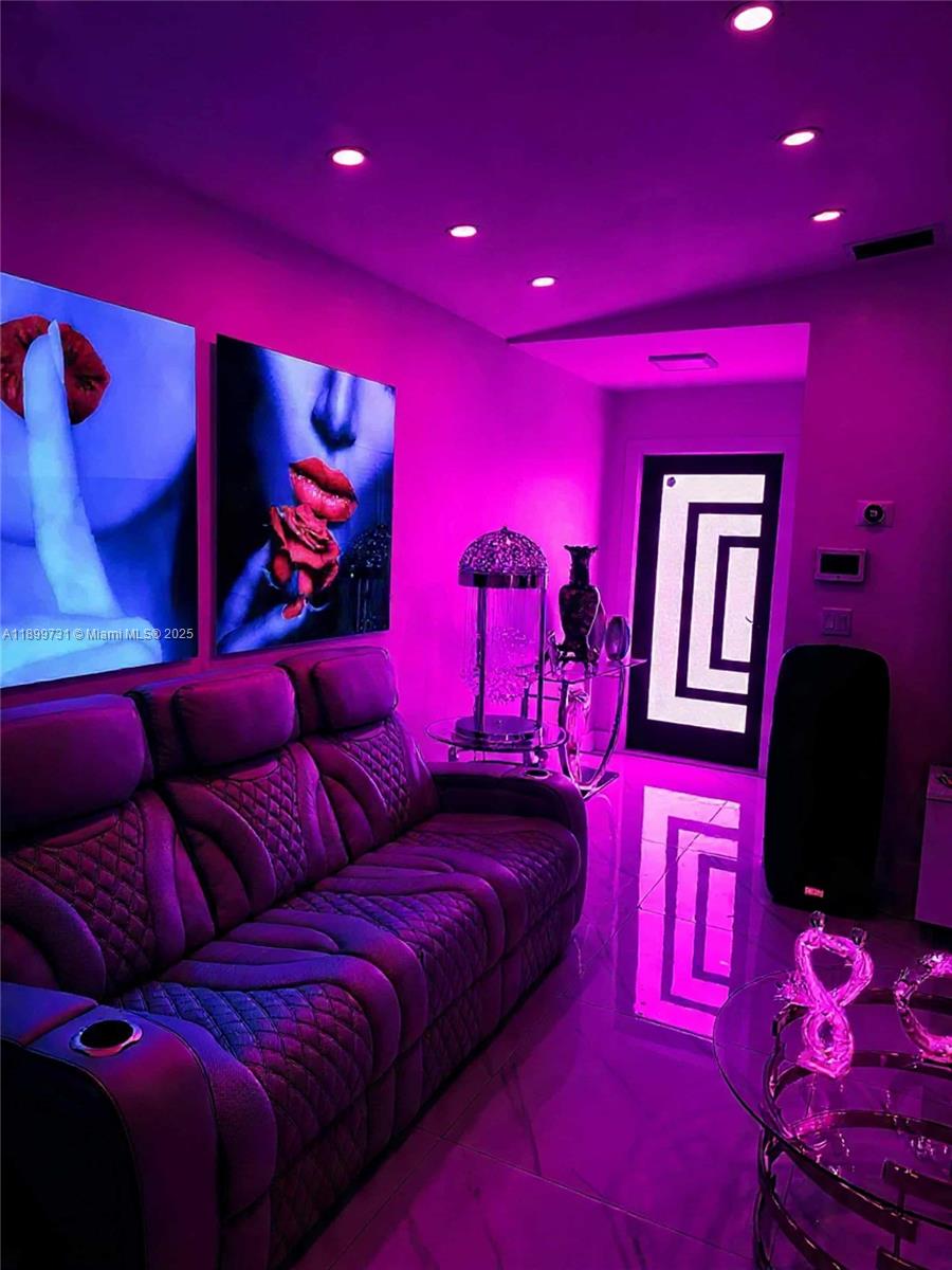 LIME GROVE ESTATES SEC 2 - Residential