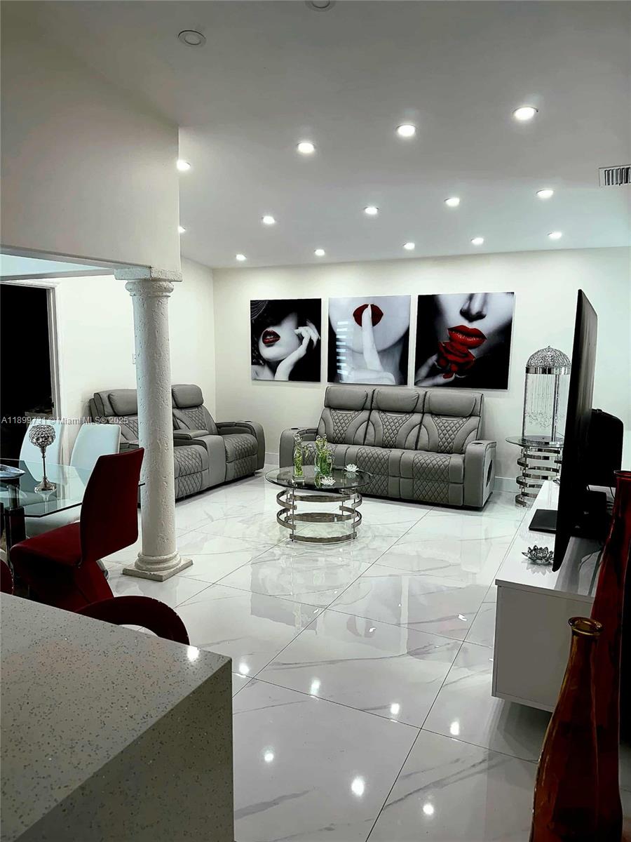 LIME GROVE ESTATES SEC 2 - Residential