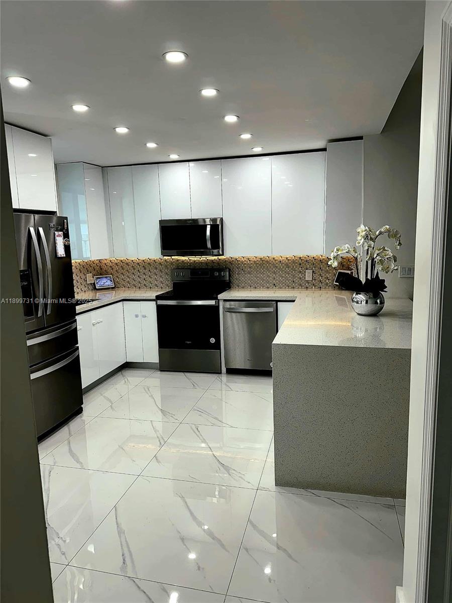 LIME GROVE ESTATES SEC 2 - Residential