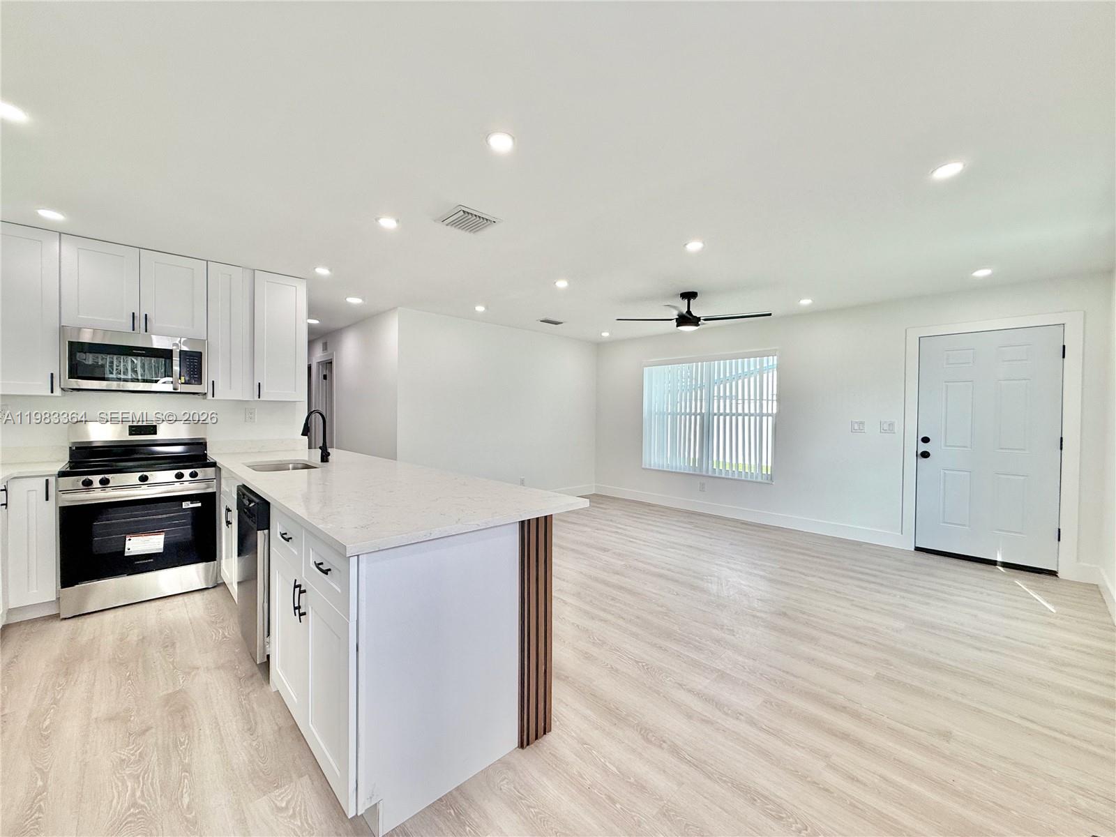 NEW BROWARDALE 1ST ADD - Residential