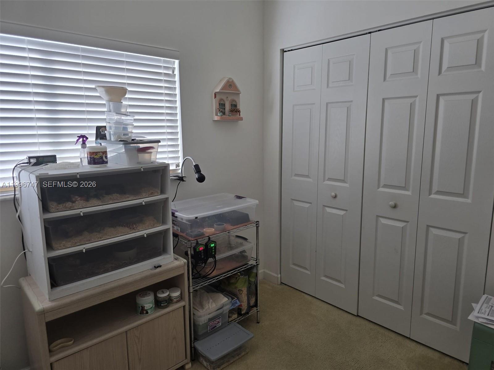 TWIN LAKE SHORES SOUTH - Residential