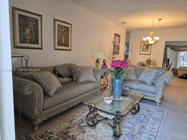 TWIN LAKE SHORES SOUTH - Residential