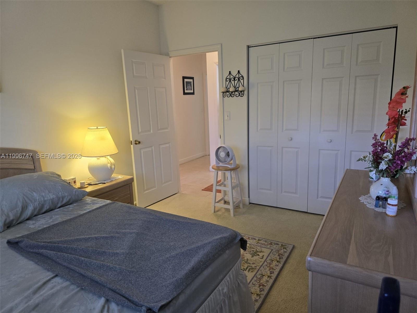 TWIN LAKE SHORES SOUTH - Residential