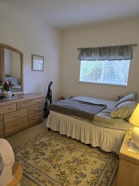 TWIN LAKE SHORES SOUTH - Residential