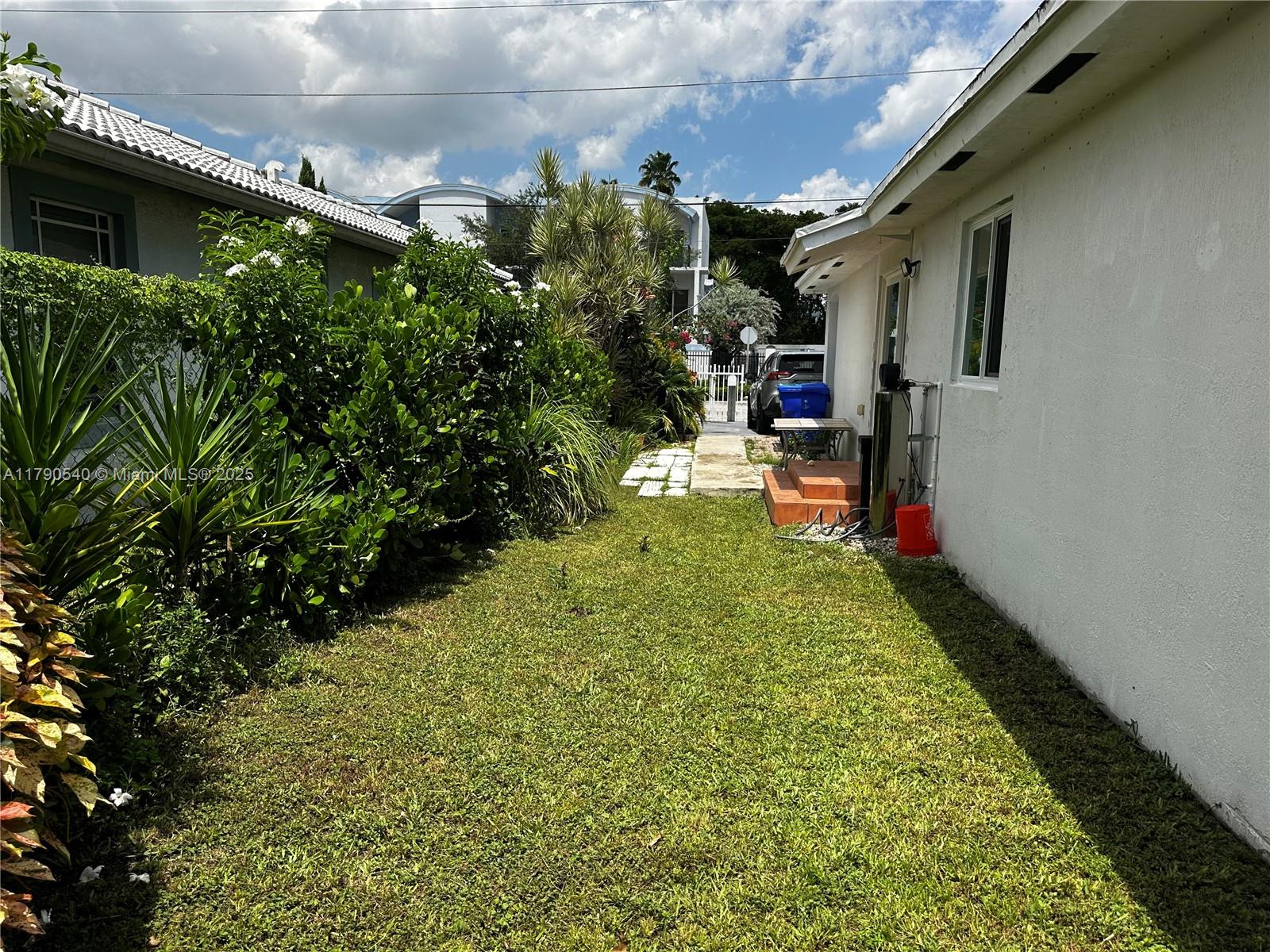 ORANGE HEIGHTS - Residential