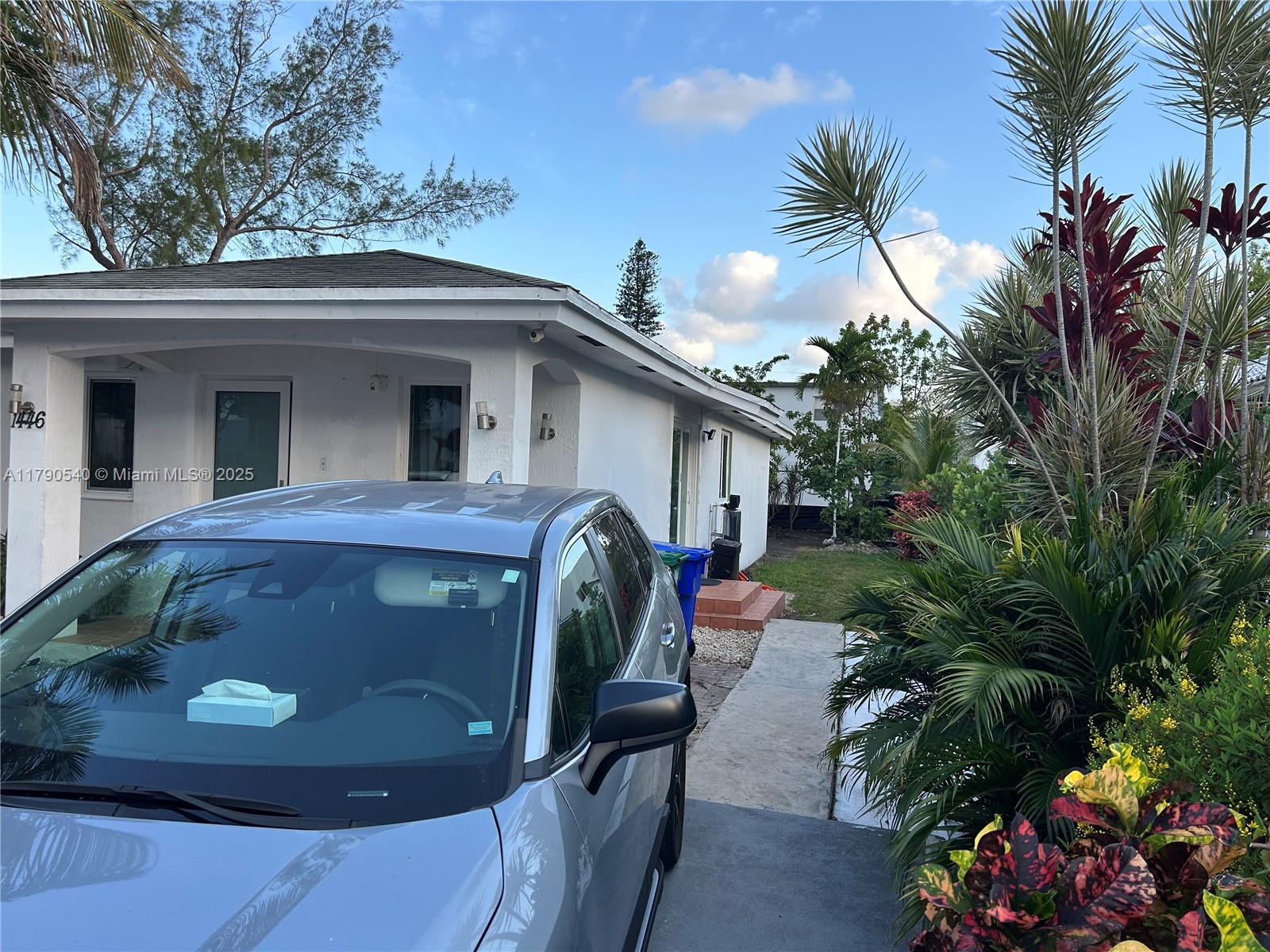 ORANGE HEIGHTS - Residential