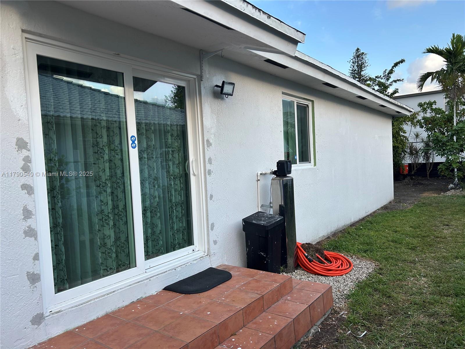 ORANGE HEIGHTS - Residential