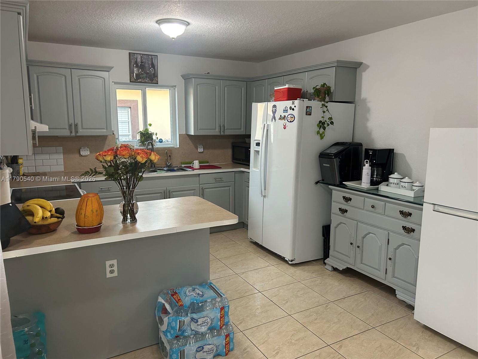 ORANGE HEIGHTS - Residential